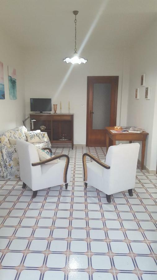 Casa Del Levante Riposto Exterior photo